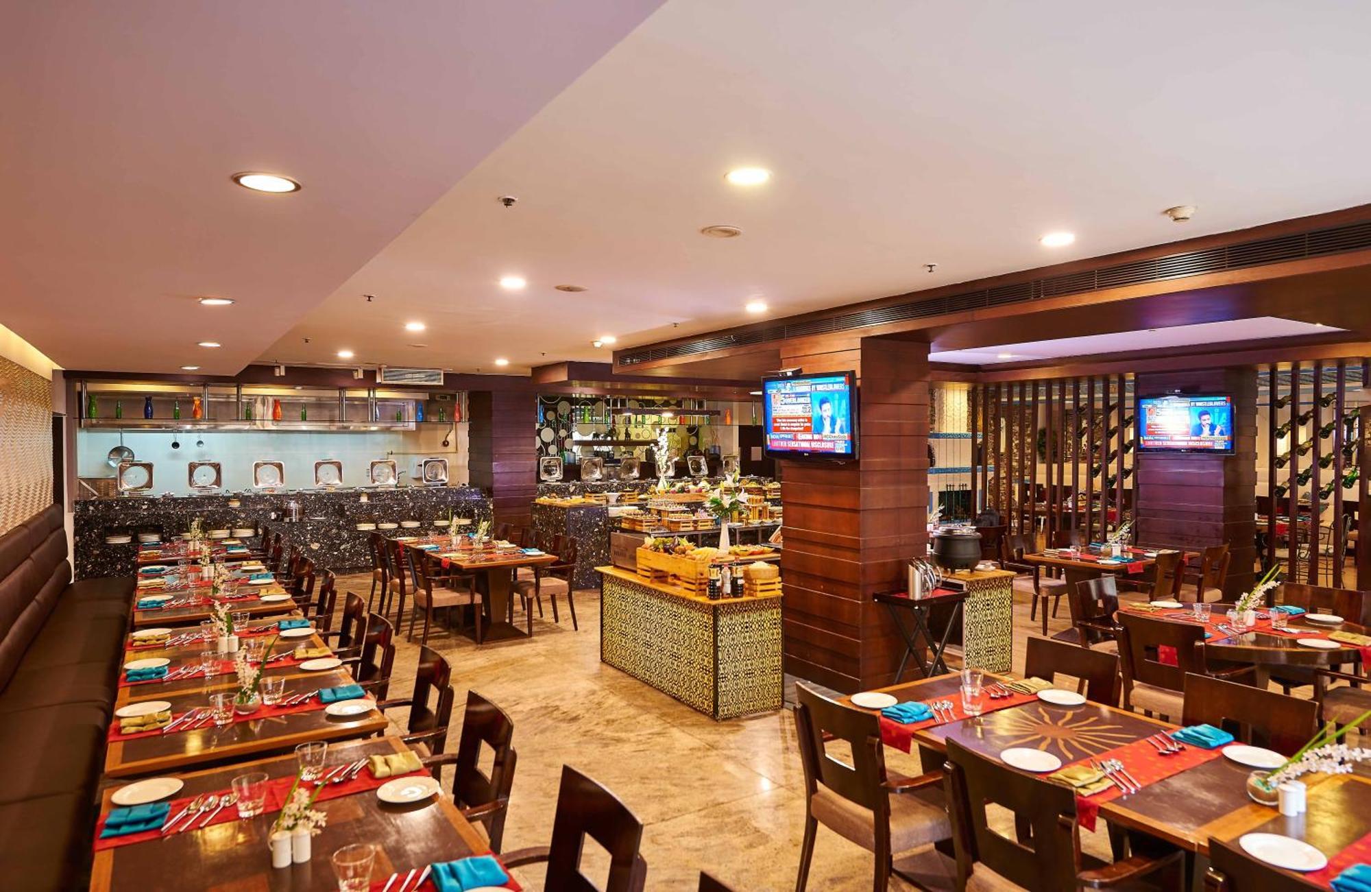 Hotel Halez Chennai Exterior photo
